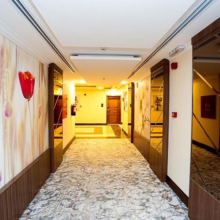 Tulip Plaza By Lpc Hotels & Resorts Hafar Al-Batin Екстер'єр фото