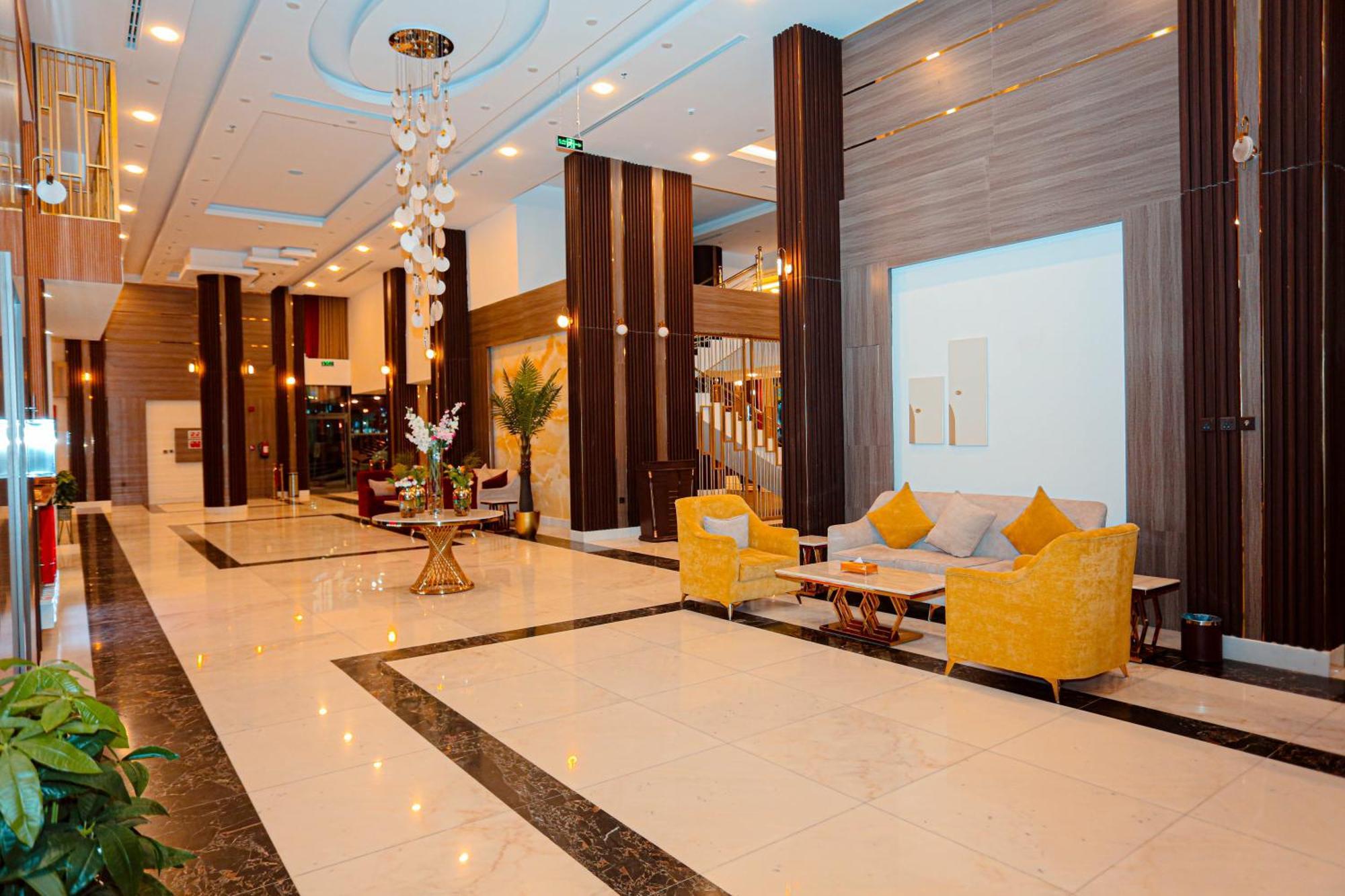 Tulip Plaza By Lpc Hotels & Resorts Hafar Al-Batin Екстер'єр фото