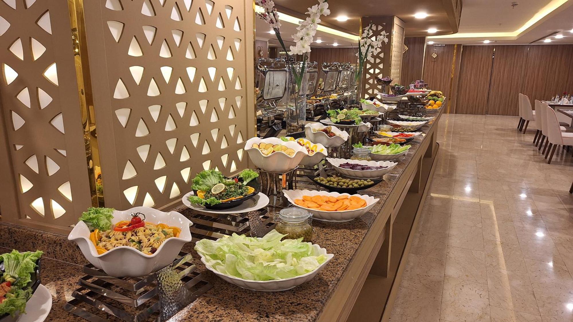 Tulip Plaza By Lpc Hotels & Resorts Hafar Al-Batin Екстер'єр фото