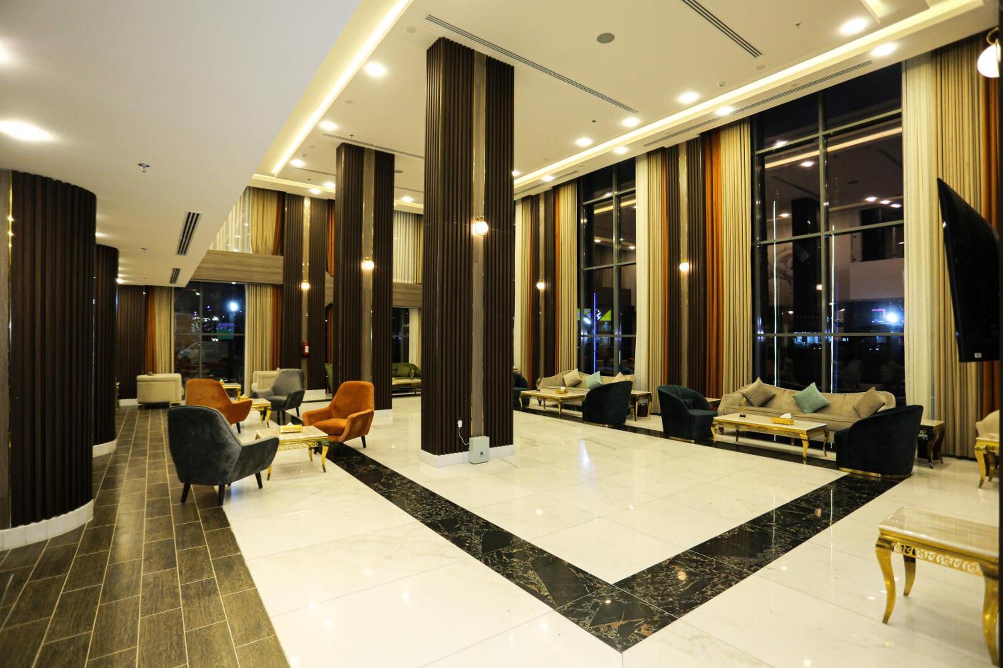 Tulip Plaza By Lpc Hotels & Resorts Hafar Al-Batin Екстер'єр фото